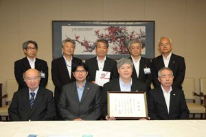 2012�N��t����