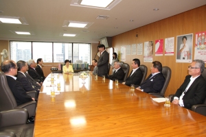 2012�N��t����