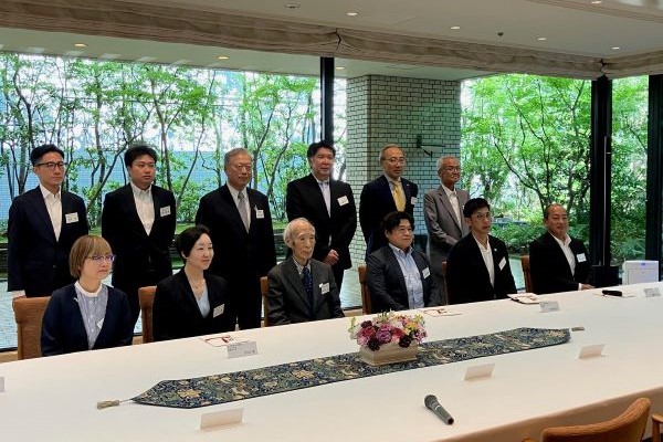 2024�N��t����