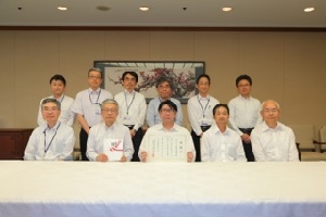 2017�N��t����