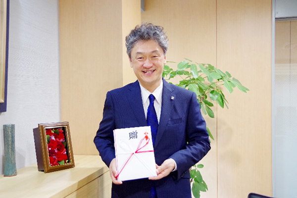 2021�N��t����